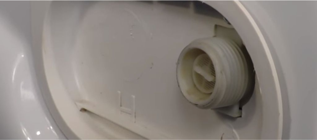 Фильтр на подачу воды в стиральную машину Indesit
